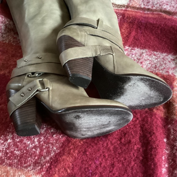 Fergie Tall Gray Leather Boots - Picture 3 of 8